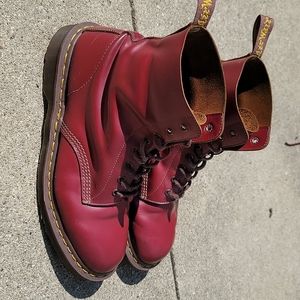 Dr Martens Made in England Oxblood 1460
